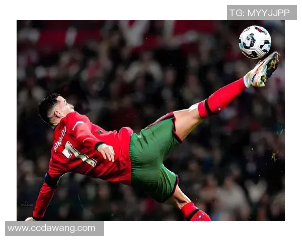 美国足球历史上的传奇球星及其辉煌成就回顾